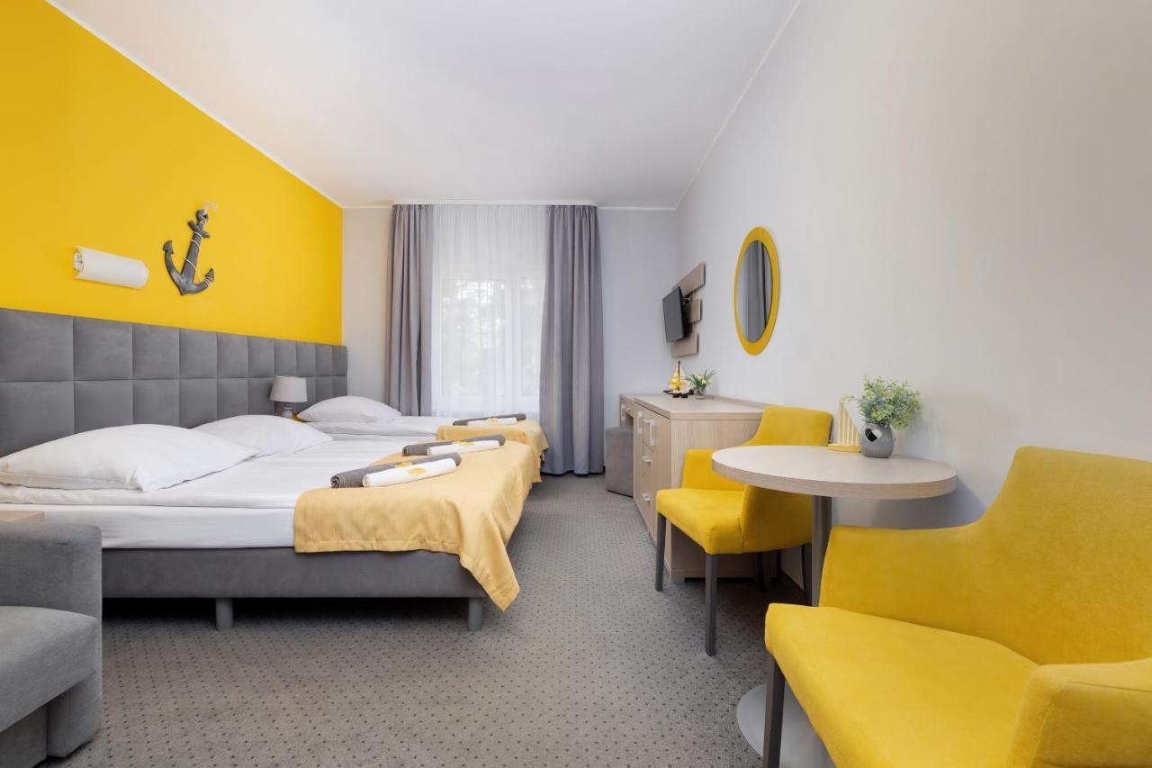 Solaris Hotell Pobierowo Exteriör bild